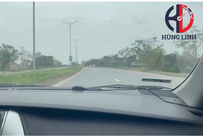 Tự Tin Cầm Lái: Hướng Dẫn Học Lái Xe Dễ Hiểu Cho Người Mới Bắt Đầu