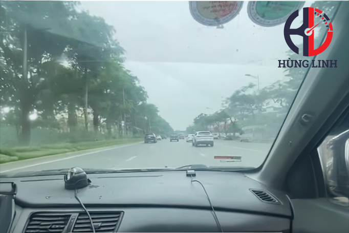 Kỳ thi đang đến gần và ngọn lửa quyết tâm tại Hùng Linh chưa bao giờ rực cháy đến thế!