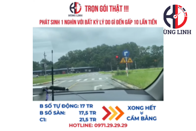 Dạy Lái Hùng Linh cùng học viên làm quen với xe thiết bị trước kỳ thi sát hạch