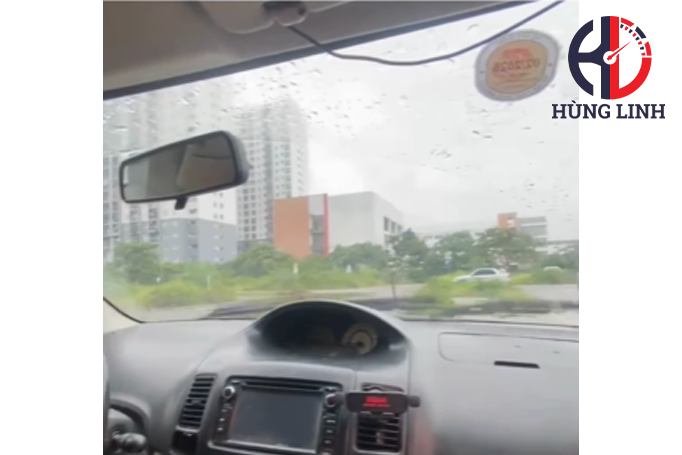 Hướng dẫn học viên nắm chắc kỹ thuật trong buổi tập sa hình