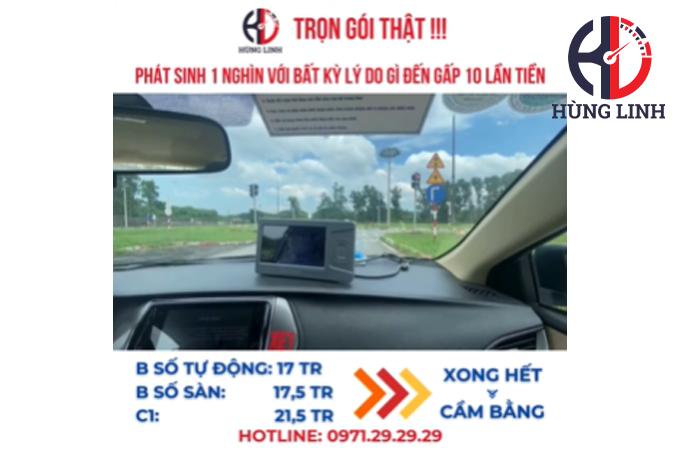 Hướng dẫn sa hình cho học viên trong buổi tập xe chip