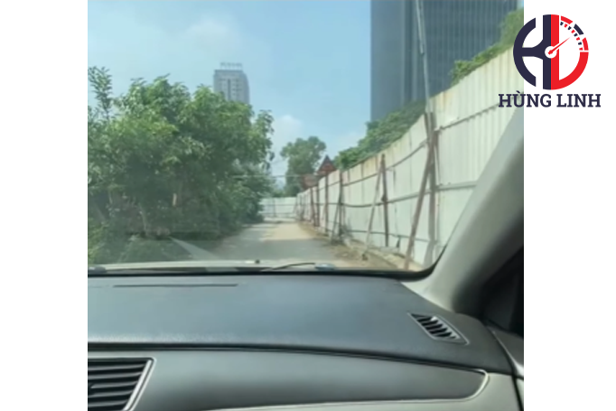 Hướng dẫn học sa hình bài bản cùng học viên tại sân tập Hùng Linh